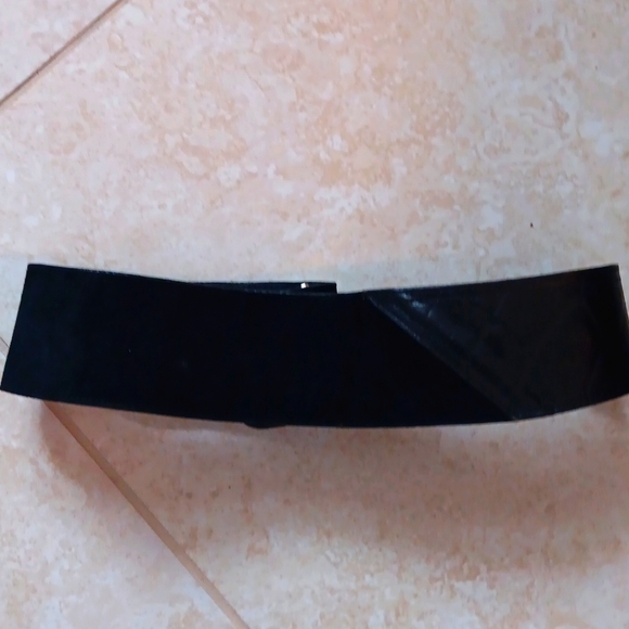 EUC.Black Combo,Black Leather and Black Suade Belt - Picture 8 of 10